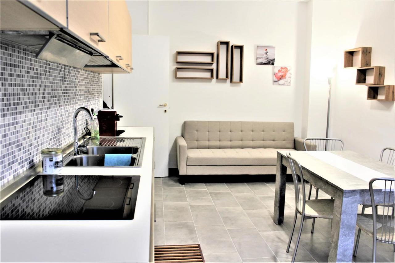 Ls-House Apartment - In The Heart Of Sanremo Exteriör bild