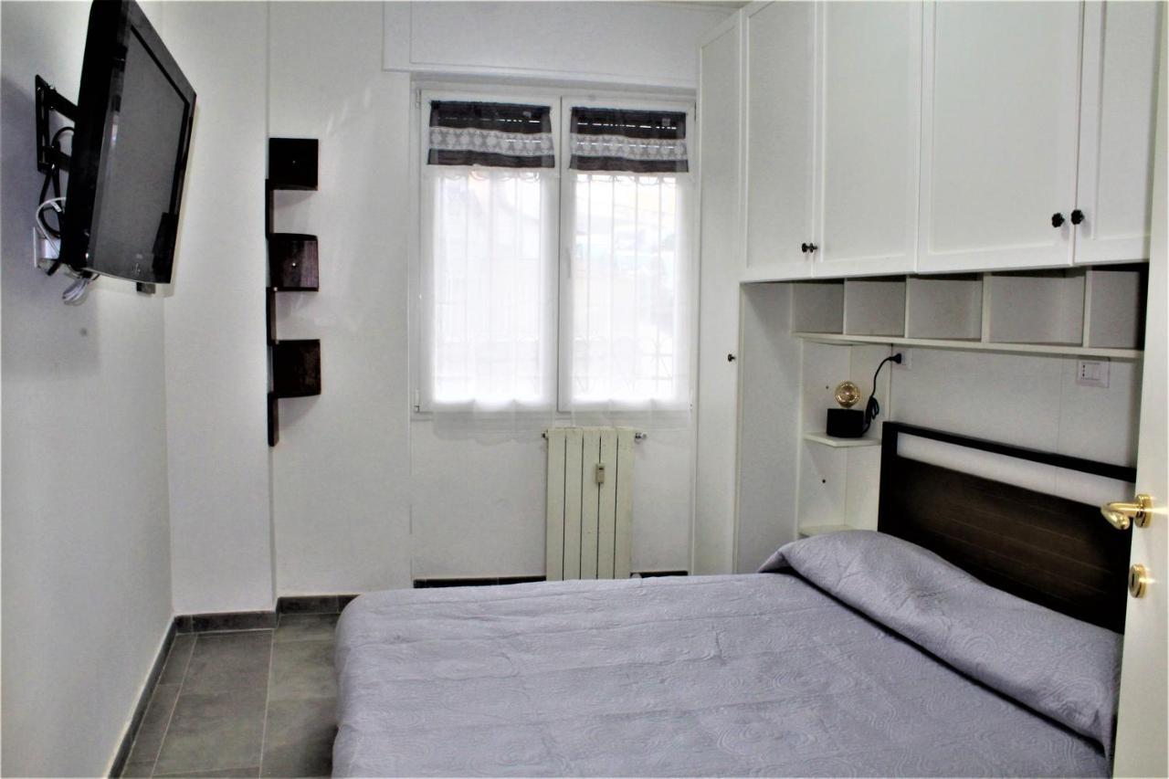 Ls-House Apartment - In The Heart Of Sanremo Exteriör bild