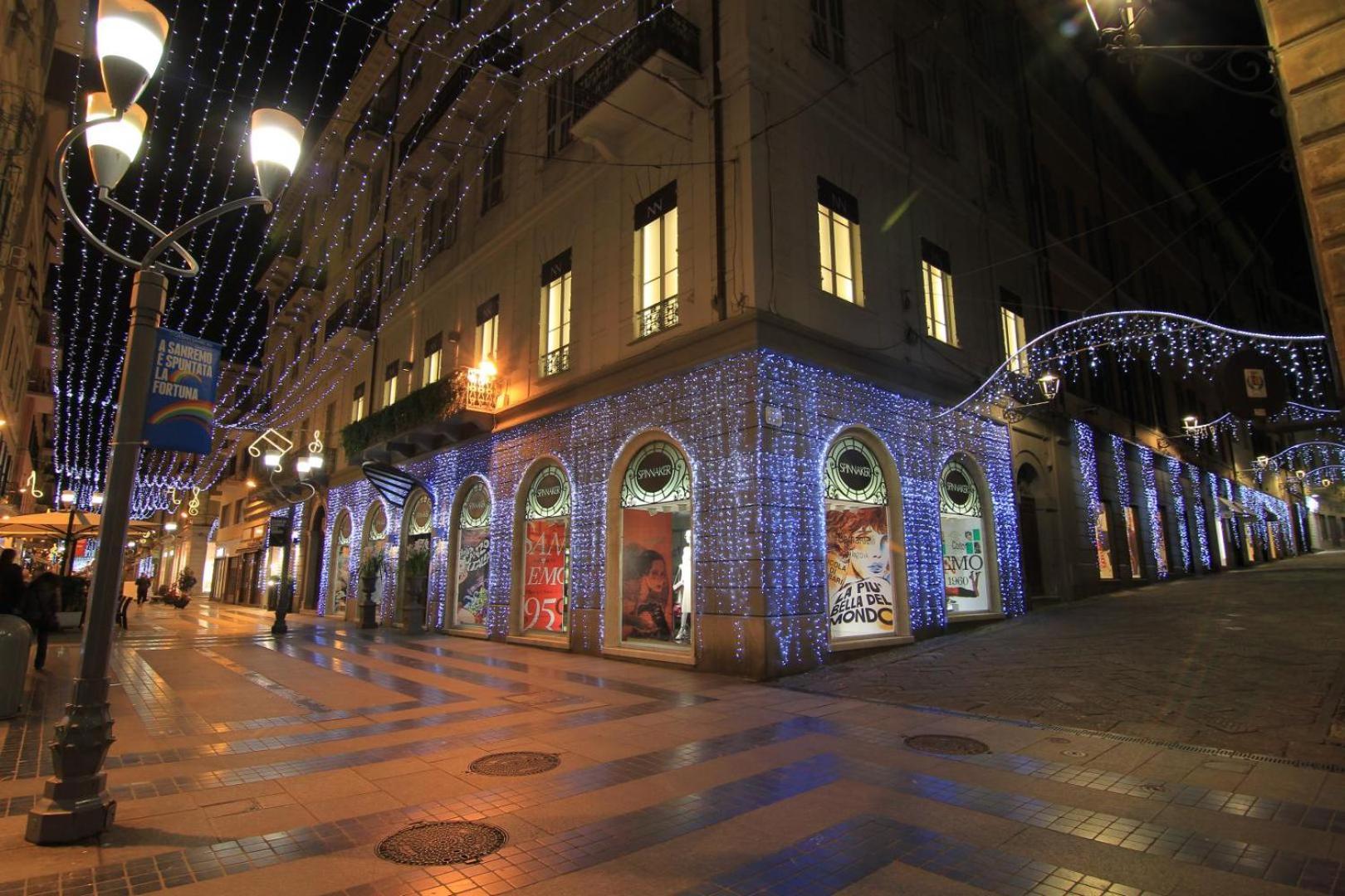 Ls-House Apartment - In The Heart Of Sanremo Exteriör bild